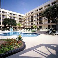 Hotel MdR Marina del Rey  a DoubleTree by Hilton