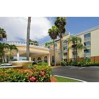 Holiday Inn Express Doral