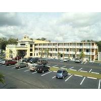 Howard Johnson Inn Tropical Palms Kissimmee