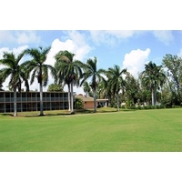 Hollywood Beach Golf Resort