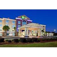 Holiday Inn Express Hotel & Suites Florence I-95 at Hwy 327