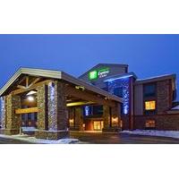 Holiday Inn Express Hotel & Suit...