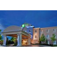 Holiday Inn Express Hotel & Suites Independence-Kansas City