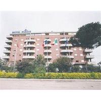 Hotel Palace 2000