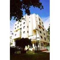 Hotel East West