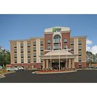 Holiday Inn Express Hotel & Suites Hope Mills