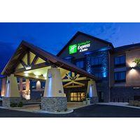 Holiday Inn Express Hotel & Suit...