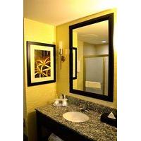 Holiday Inn Express Hotel & Suites Charleston Arpt-Conv Ctr