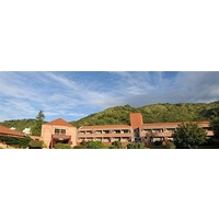 hotel pinares del cerro