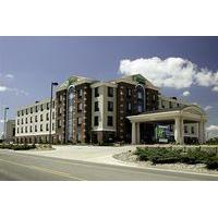 Holiday Inn Express Hotel & Suites Marion Northeast