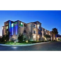 Holiday Inn Express Pembroke