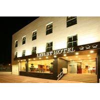 hotel leflet valme