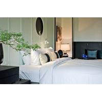 Hotel des Artists Ping Silhouett...