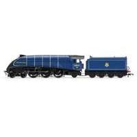 Hornby 00 Gauge BR 4-6-2 "Golden Eagle" A4 Class Locomotive (Blue)