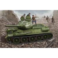 HobbyBoss Russian T-34/76 Model 1944 Flattened Turret (84807)