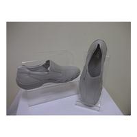 Hotter Off White Leather Shoes Hotter - Grey - Slip-on shoes