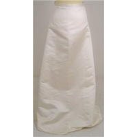 Holly K, size 10 ivory wedding skirt