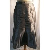 Honour - Occasion Collection Honour - Occasion Collection - Size: 10 - Metallics - Knee length skirt
