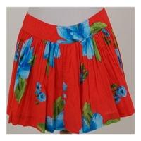 Hollister size M red & blue floral mini skirt