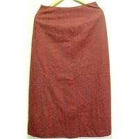 HOBBS size 12 calf length skirt HOBBS size 12 - Size: 12 - Red - Calf length skirt