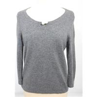 Hobbs Size M High Quality Soft and Luxurious Pure Cashmere/Silk Blend Grey Jumper