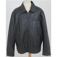 Hunter Scott, Size M, black leather jacket