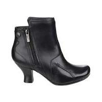 hush puppies lydie zip up ankle boot