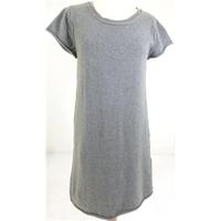 Hush Size 10 High Quality Soft and Luxurious Pure Cashmere Grey Short Sleeved Jumper Dress