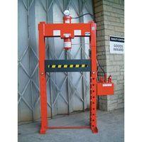 HYDRAULIC PRESS - FLOOR TYPE CAPACITY: 30 TONNES