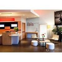 ibis barcelona santa coloma