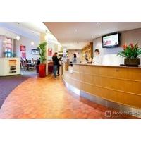 IBIS LONDON GATWICK AIRPORT HOTEL