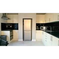 Immaculate and beautifully presented rooms to rent
