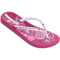 Ipanema Pink and White Flip Flops Anat Lovely VII women\'s Flip flops / Sandals (Shoes) in pink