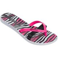 Ipanema Pink and Black Flip Flops Kirei Silk II women\'s Flip flops / Sandals (Shoes) in pink