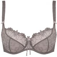 irina low necked bra