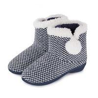 Isotoner Ladies Knitted Bootie Slippers with Pom Pom Navy/Cream UK Size 5