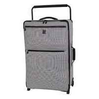 It Luggage Worlds Lightest Large Case