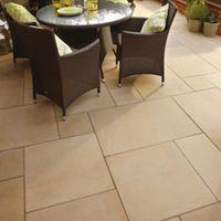 ivory sawn natural sandstone mixed size paving pack l4570 w3340mm