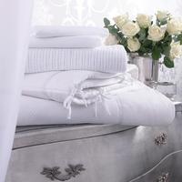 izziwotnot premium gift white luxury 5 piece cot bed coverlet bedding  ...