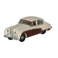 Jaguar Mk 9 - Cream/imperial Maroon