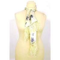 Japanese Print Pearl White 100% Silk Scarf Unbranded - Size: One size - White - Scarf