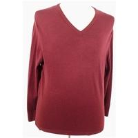 jaeger size s high quality soft and luxurious pure wool claret jumper