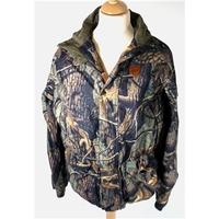 Jahti Jakt [Size: Large, 44 chest] Dark Forest Green & Brown DPM Country/Hunting Styled Polyester Finnish Designed Jacket