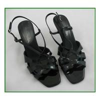 jane shilton size 7 black patent sandals