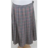 jaeger size 18 multi coloured checked skirt with pleats