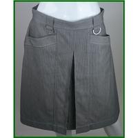 jaeger size 12 grey pleated skirt