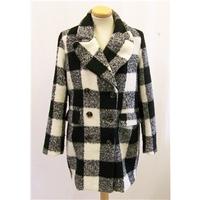 Japanese - Black/White Check Fleece Fabric Coat