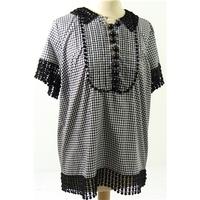 Jaeger Size 12 Black And White Gingham Check Blouse