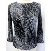 jaeger size s black with white print long sleeved t shirt