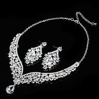 Jewelry Set Women\'s Anniversary / Wedding / Engagement / Party / Special Occasion Jewelry Sets Alloy RhinestoneNecklaces